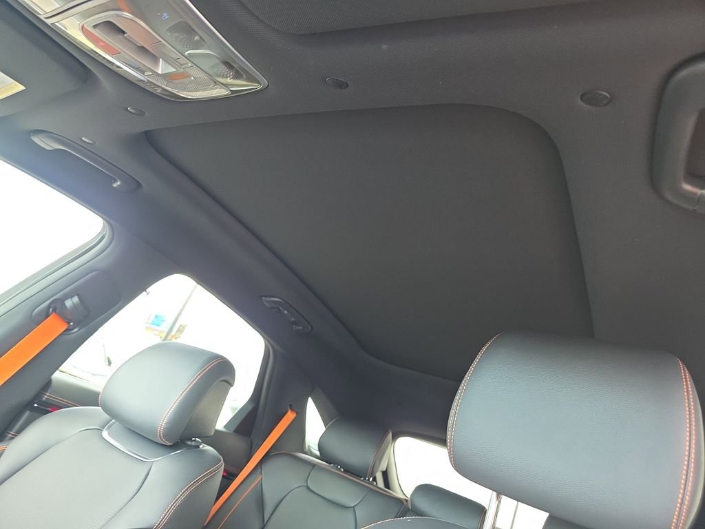 2026 GENESIS GV70 Sport Advanced - Photo 17