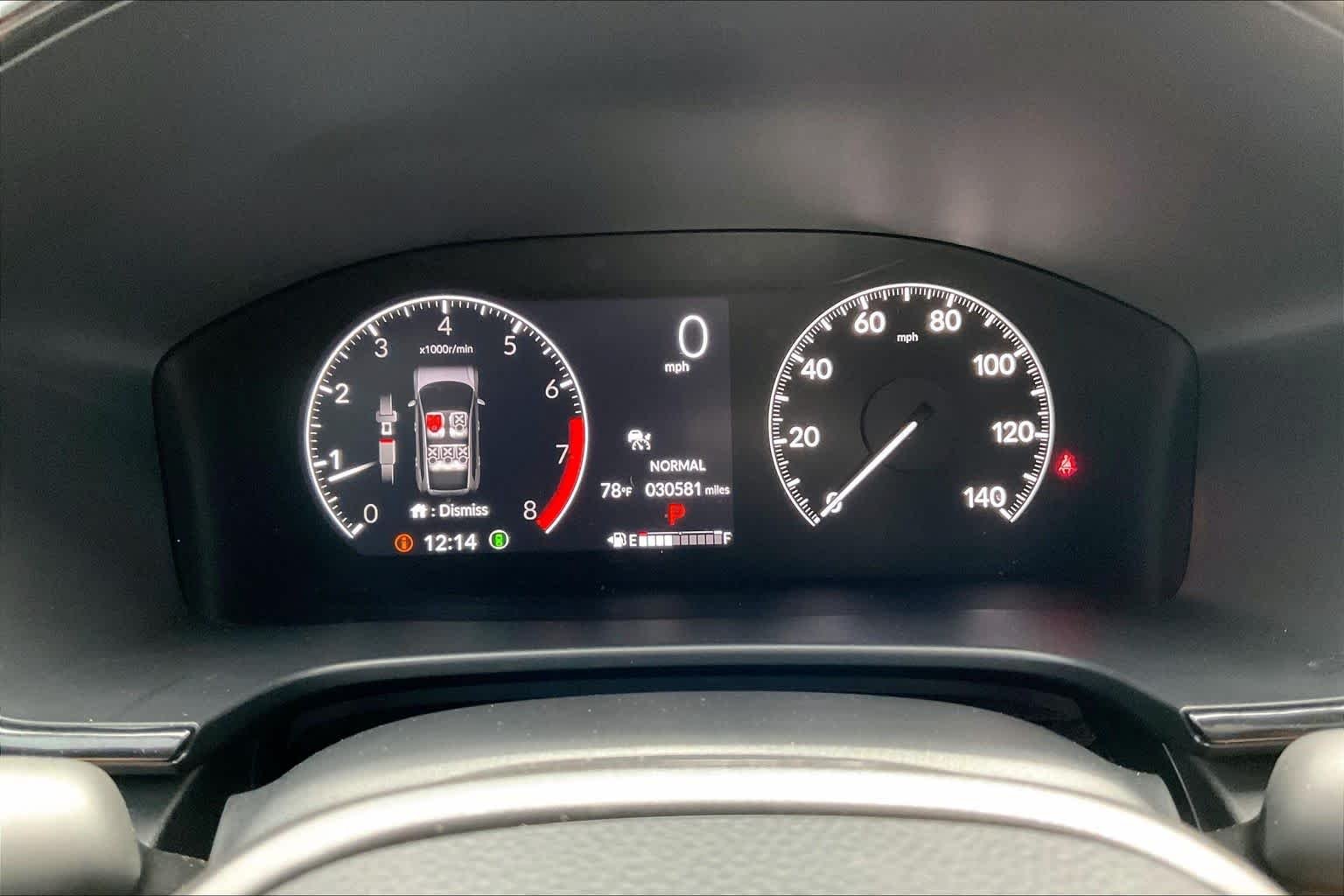Used 2025 Meteorite Gray Metallic Honda LX image 25