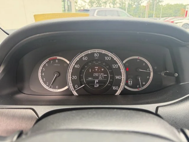 Used 2013 Blue Honda EX image 16