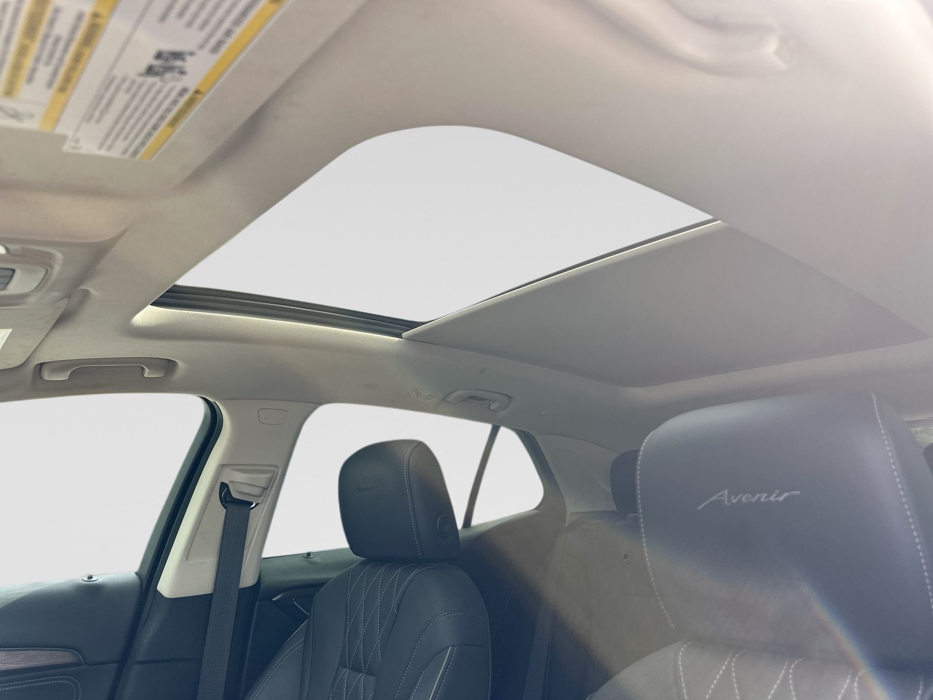 2023 Buick Envision Avenir - Photo 19