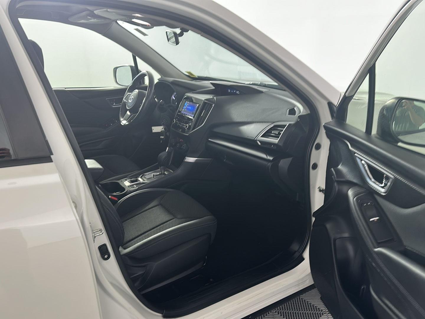 Used 2020 Crystal White Pearl Subaru Premium image 26