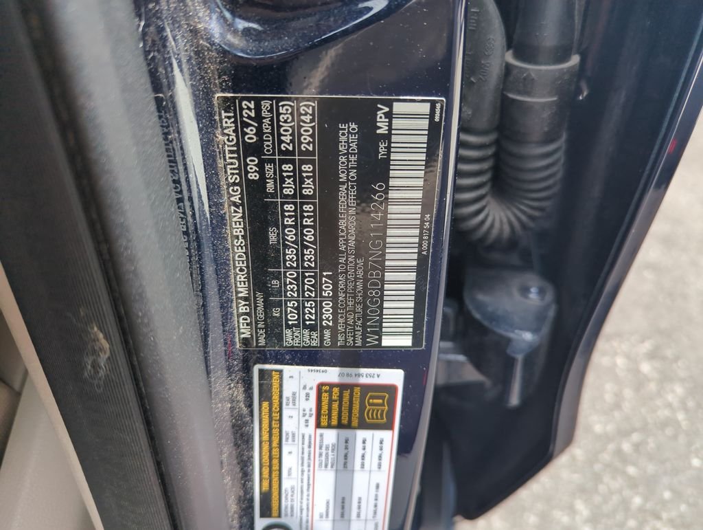 Used 2022  Mercedes-Benz GLC 300 image 41