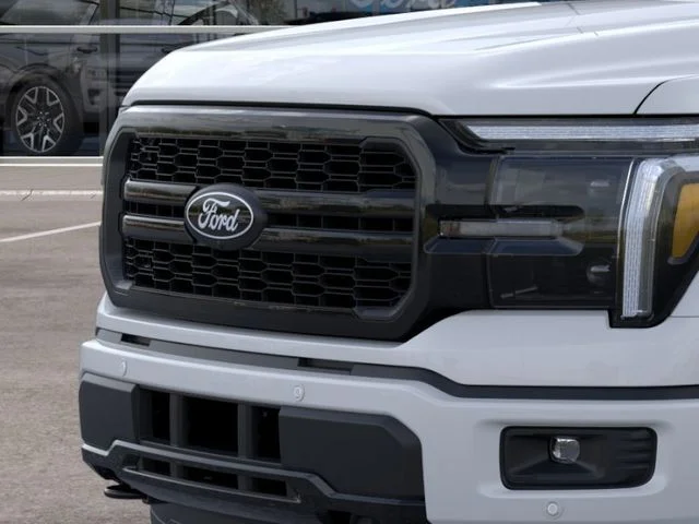 New 2026 Oxford White Ford Lariat image 17