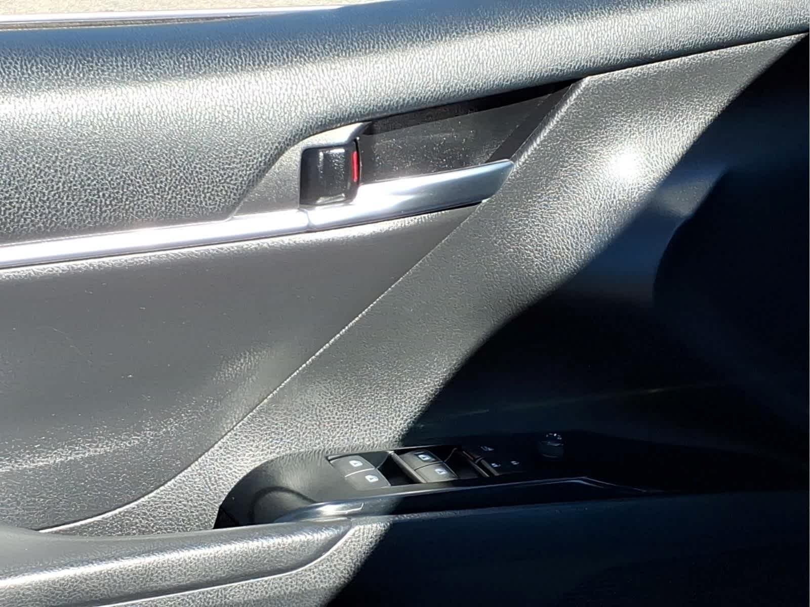 Used 2019 Celestial Silver Metallic Toyota SE image 12