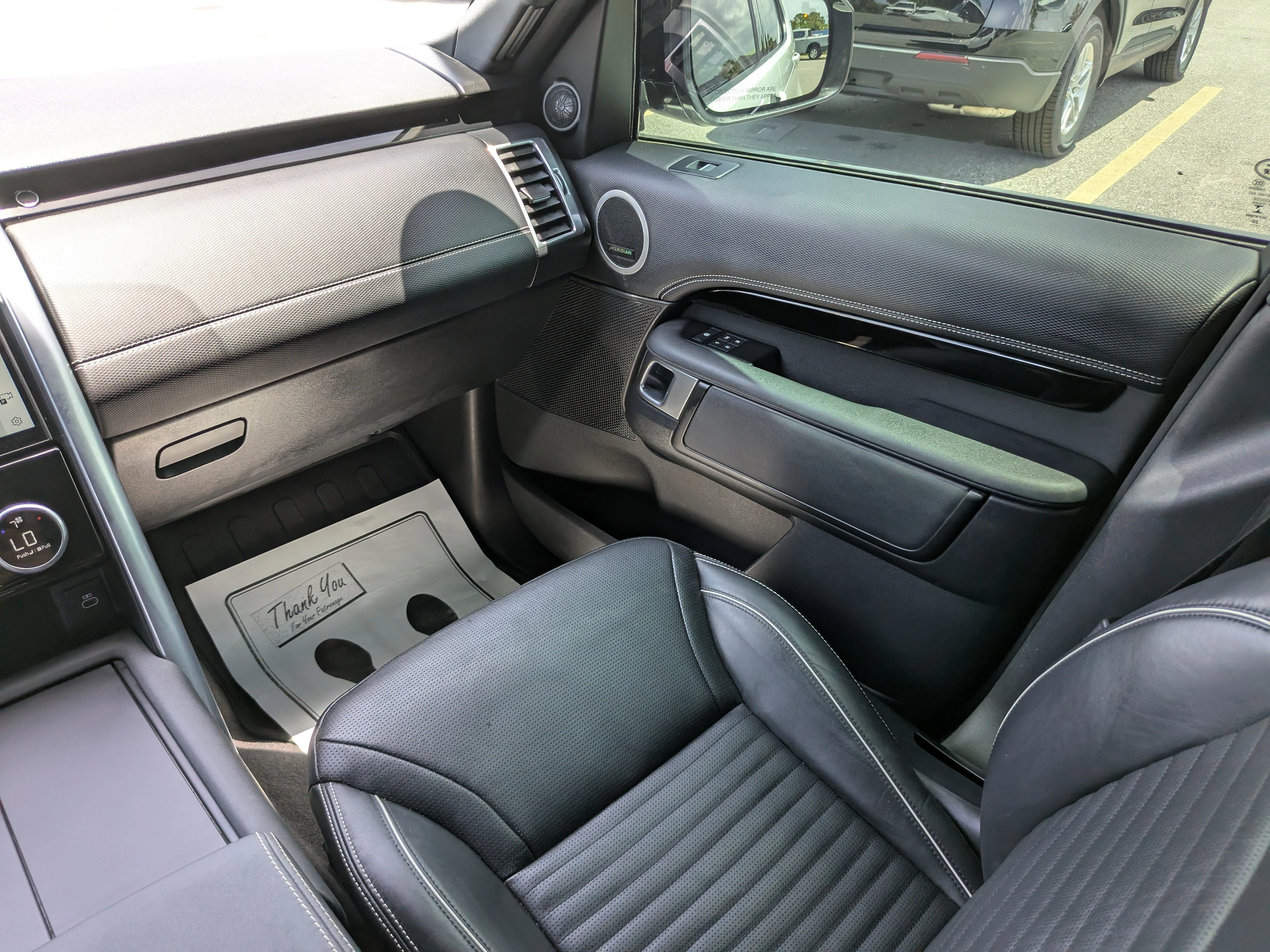 Used 2021 Fuji White Land Rover S R-Dynamic image 20