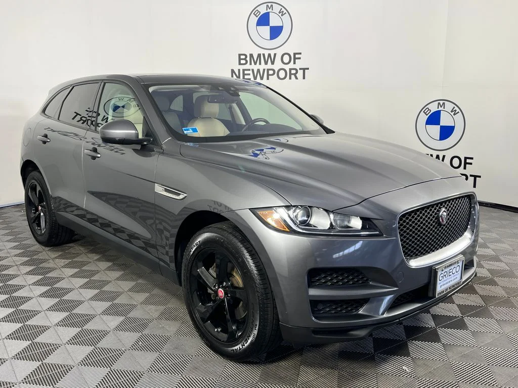 2018 Jaguar F-PACE 25t Premium AWD's photo