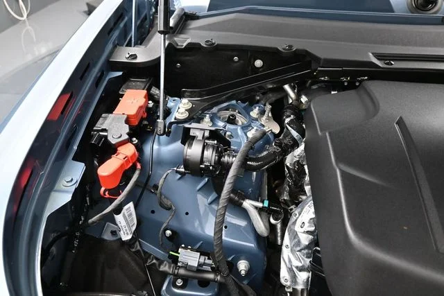 Used 2025 Blue Land Rover S image 29