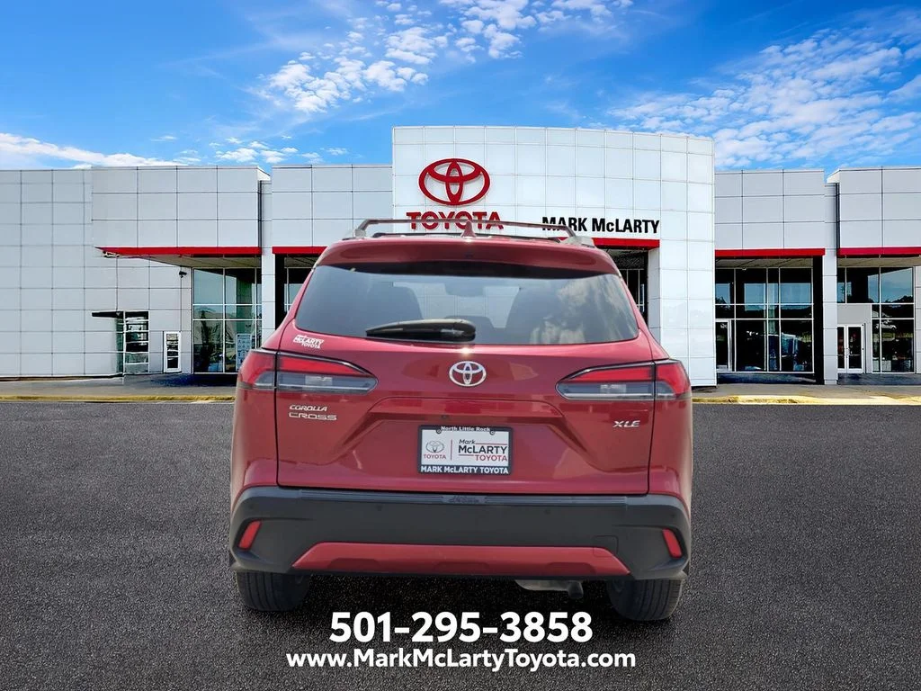 Used 2024 Red Toyota XLE image 4
