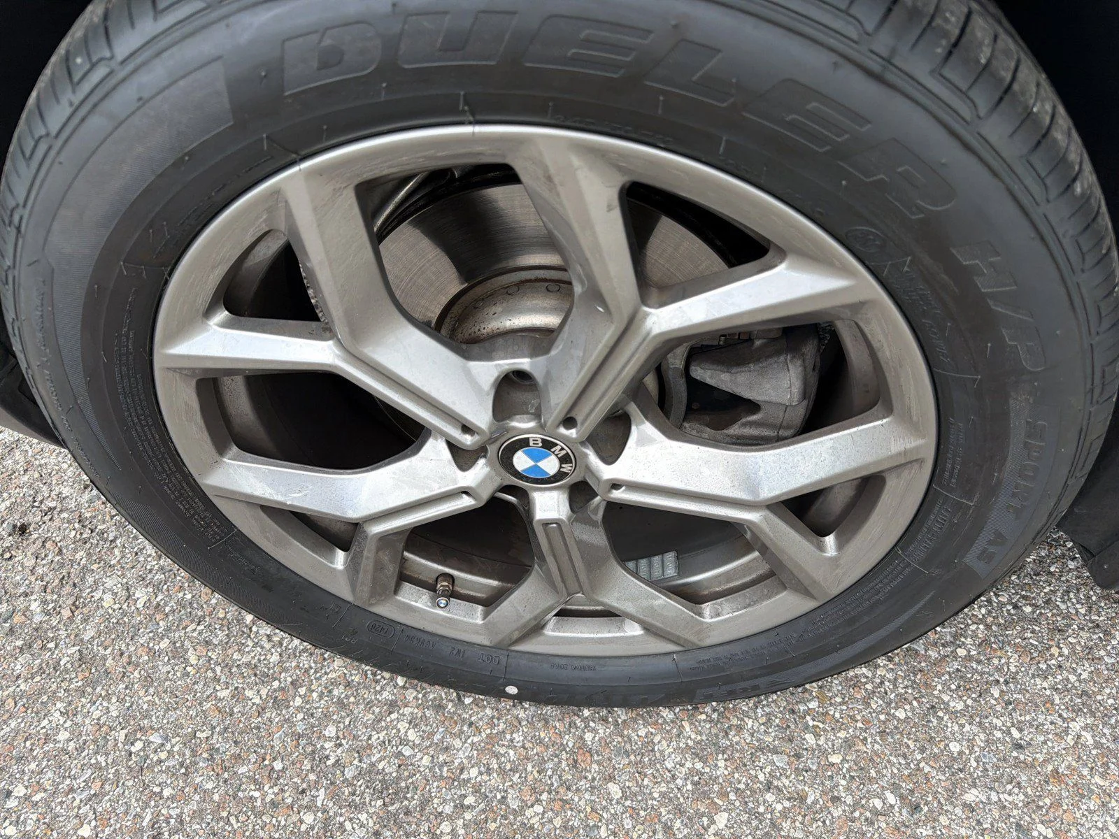 Used 2022 Alpine White BMW sDrive30i image 11