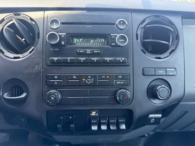 Used 2016 White Ford XL image 16