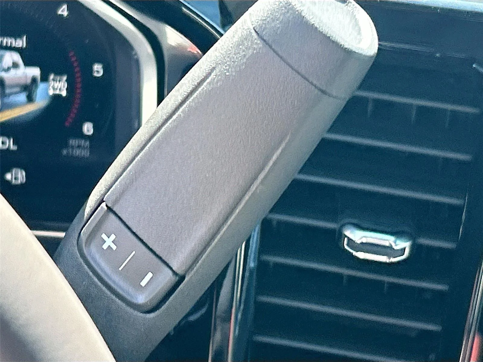 2026 GMC Sierra 3500HD SLT - Photo 15