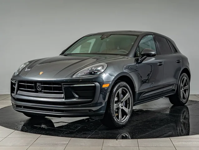 2026 Porsche Macan 