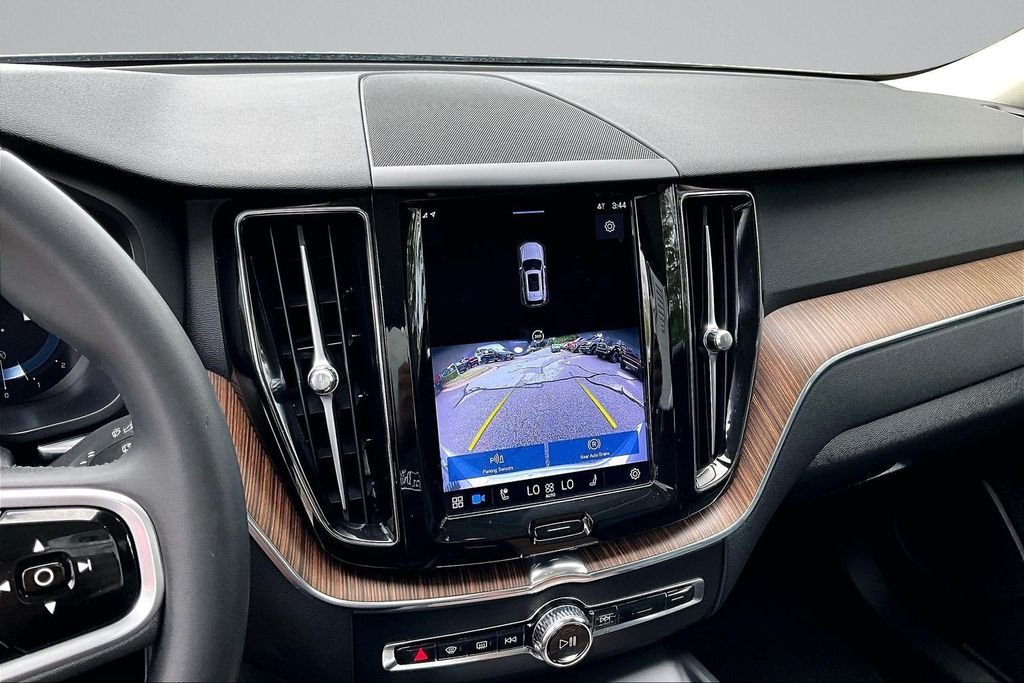2023 Volvo XC60 Plus - Photo 21