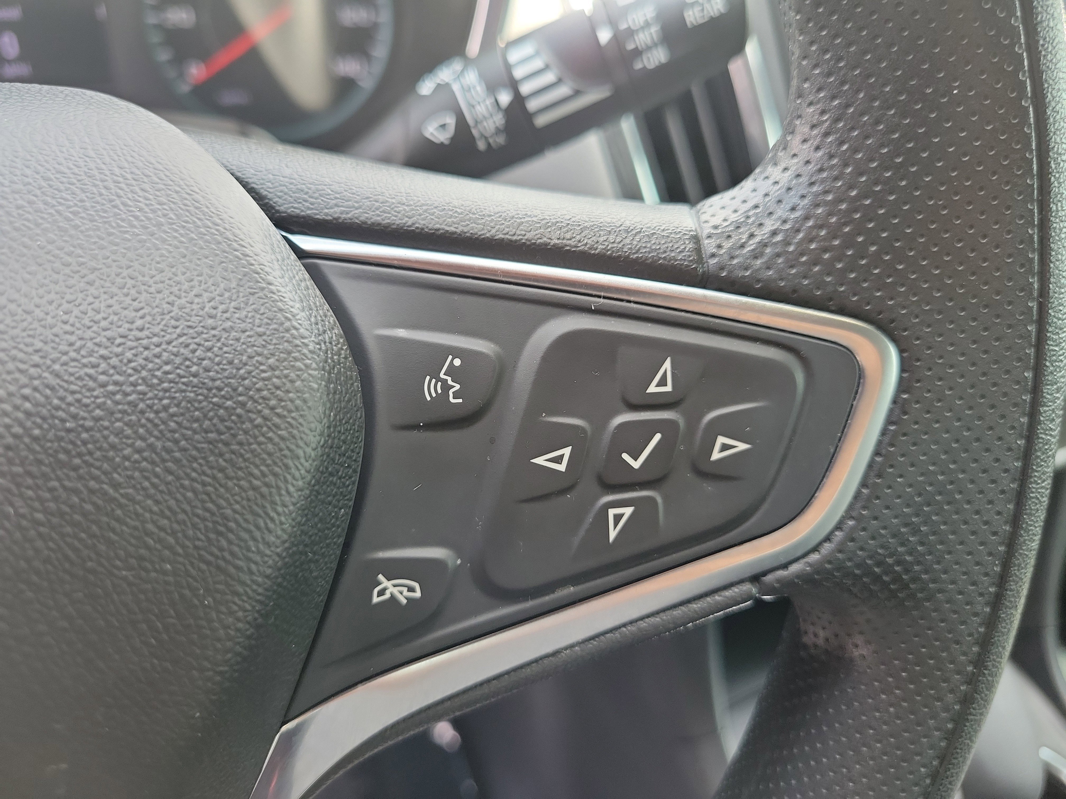 Used 2024 Sterling Gray Metallic Chevrolet LS image 27