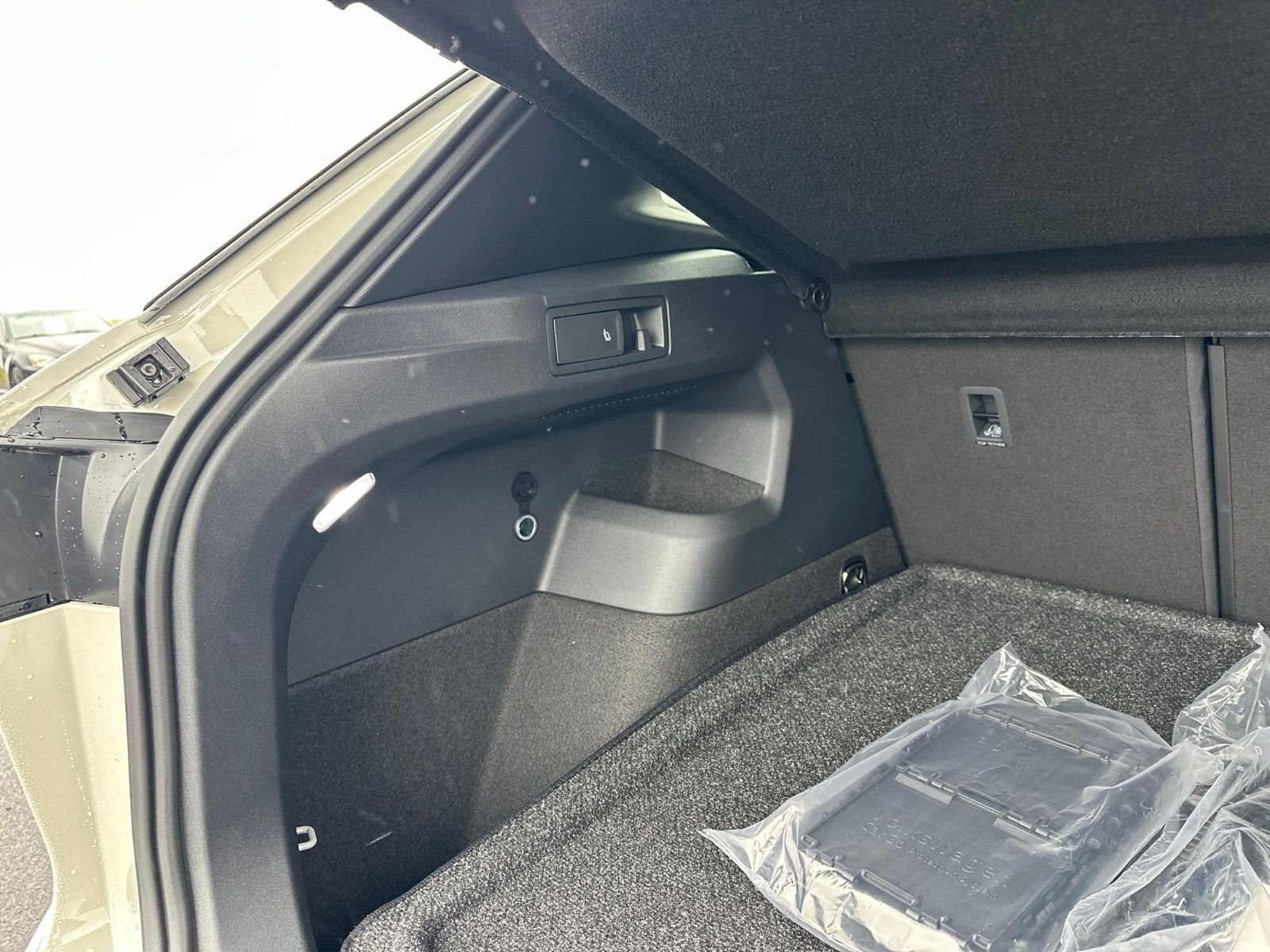 New 2026 Silver Volkswagen 2.0T SEL R-Line image 28