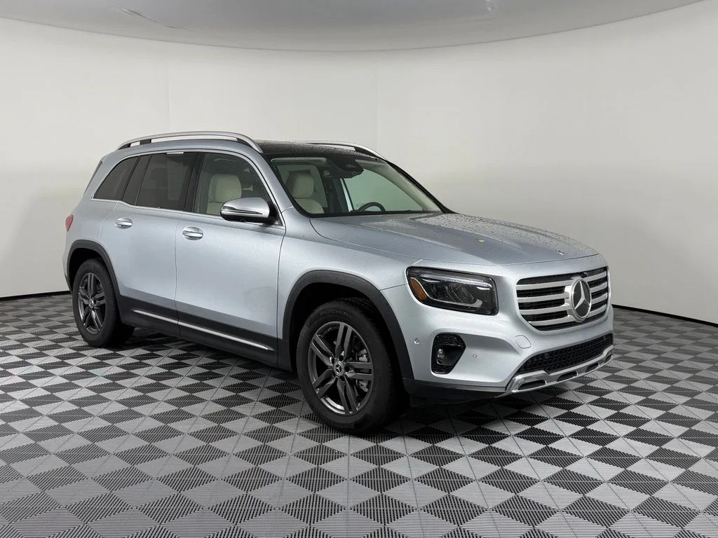 Certified Used 2025 Silver Mercedes-Benz GLB 250 image 1