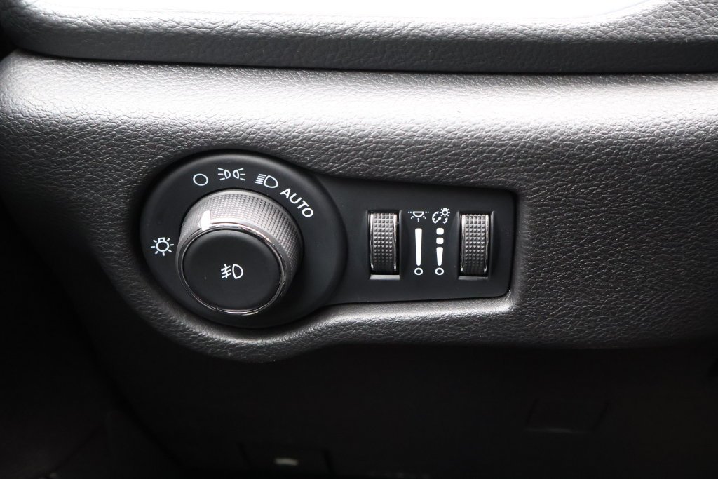 2024 Chrysler Pacifica Limited - Photo 37