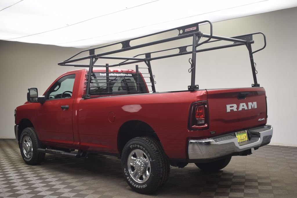 New 2026 Molten Red Pearl-Coat Exterior Paint RAM Tradesman image 6