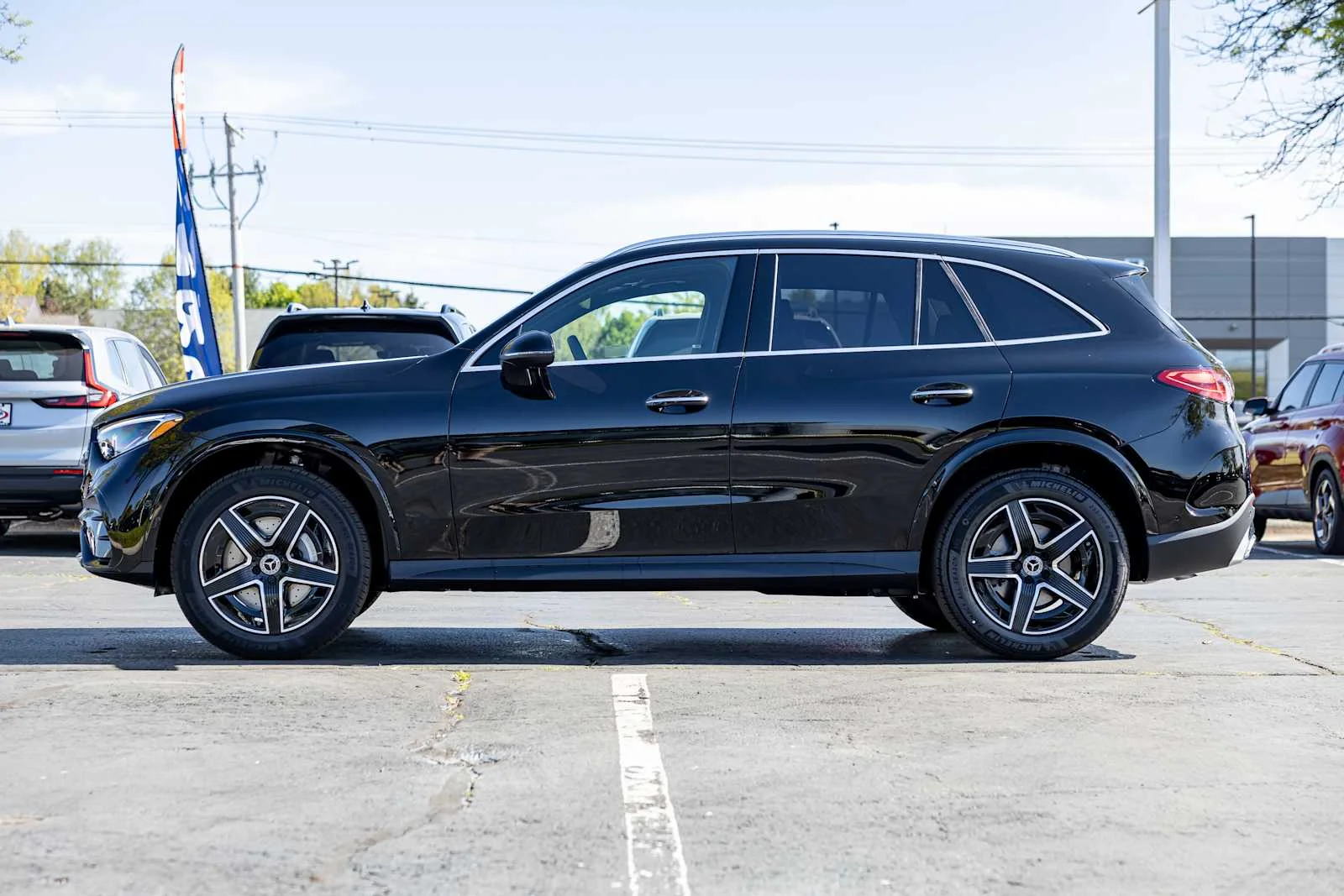 New 2026 Black Mercedes-Benz GLC 300 image 3