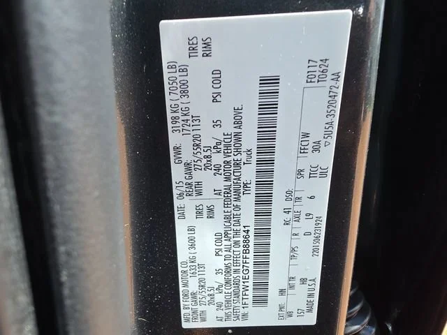 Used 2015 Gray Ford LARIAT image 18