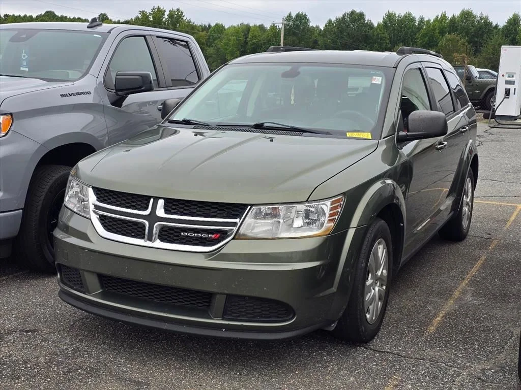Used 2019 Dodge Journey SE with VIN 3C4PDCAB5KT744400 for sale in Forest City, NC