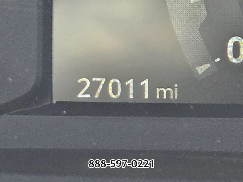 Used 2025 Underground TOYOTA SR5 image 31
