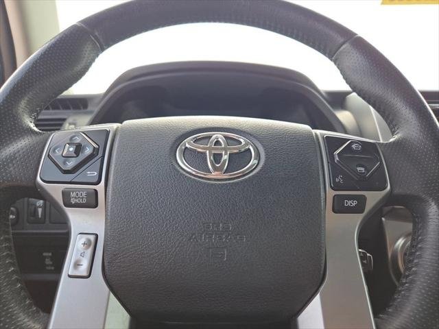 Certified Used 2018 MIDNIGHT BLACK METALLIC Toyota  image 34