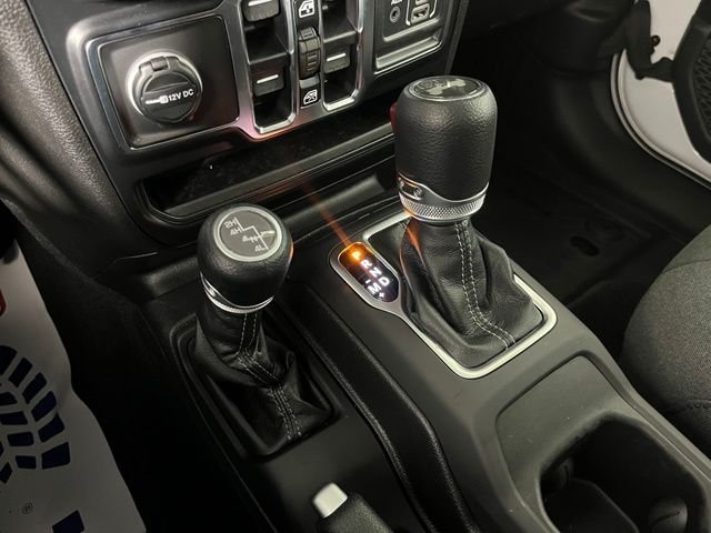 Used 2026 White Jeep Sport S image 35
