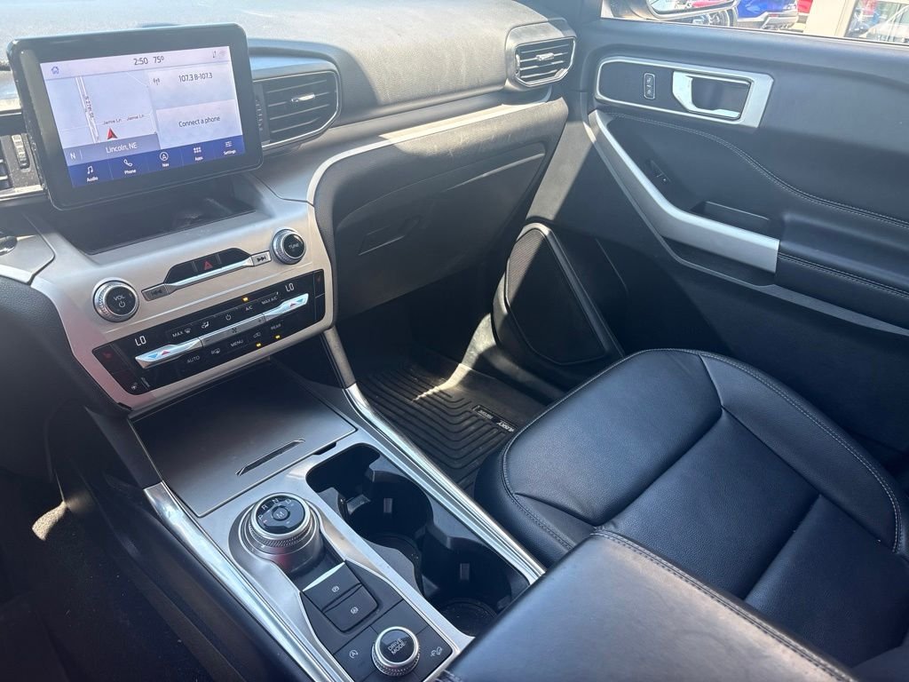 Used 2021 Gray Metallic Ford XLT image 21