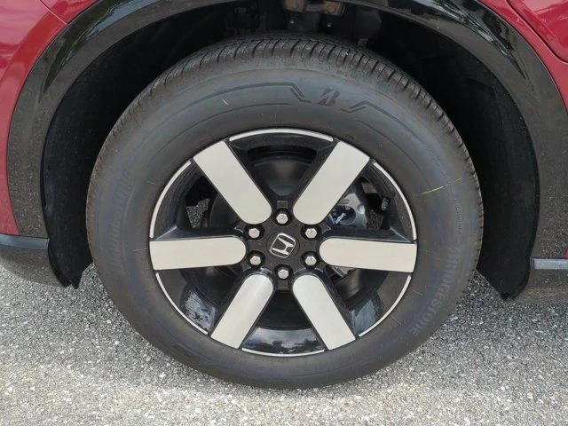 New 2026 Scarlet Red Metallic Honda Touring image 10