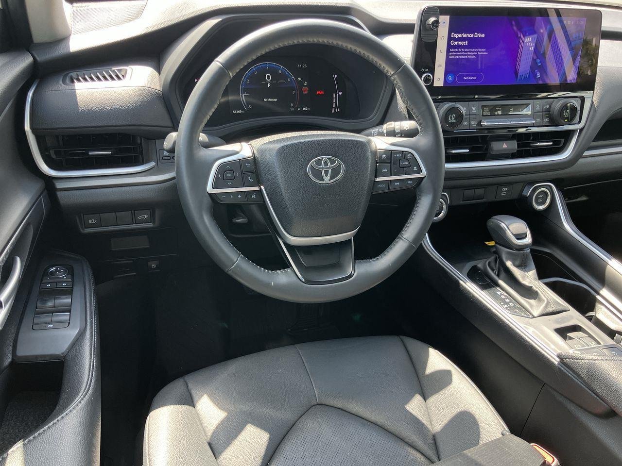 Used 2024 White (Wind Chill Pearl) Toyota XLE AWD image 15