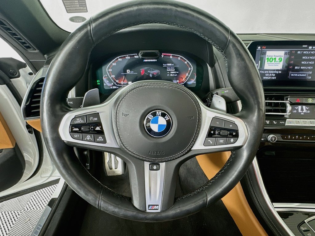 Used 2022 White BMW M850i xDrive image 11