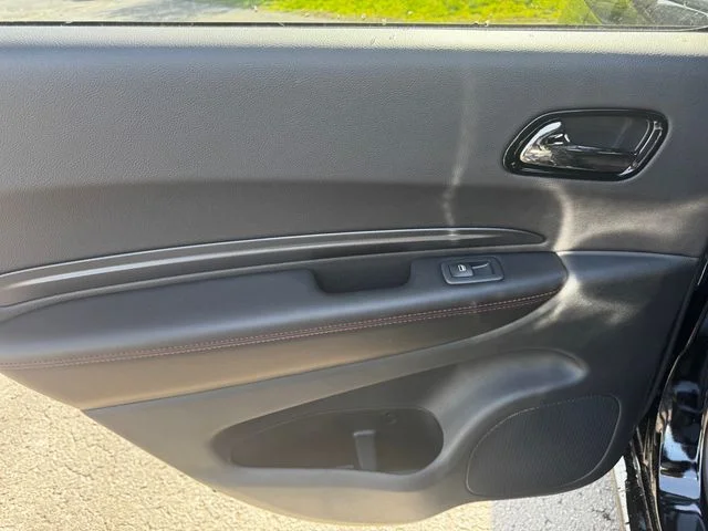 New 2026 Diamond Black Clear-Coat Exterior Paint Dodge GT PLUS image 20