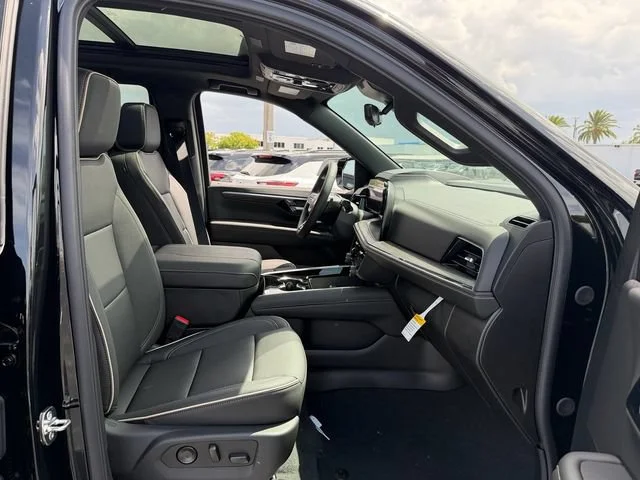 New 2026 Black Chevrolet Premier image 9