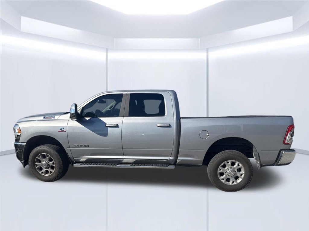 Used 2024 Silver Ram Laramie image 4
