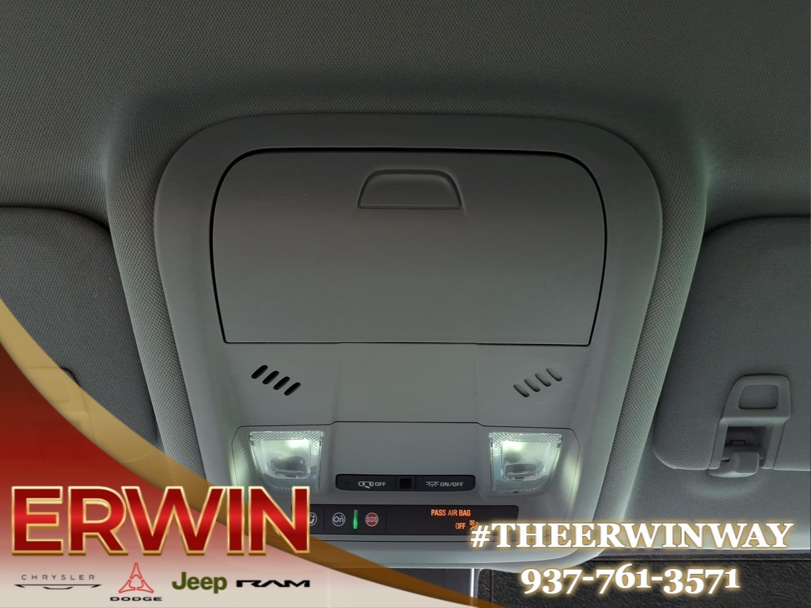 Used 2023 Summit White GMC SLE image 22