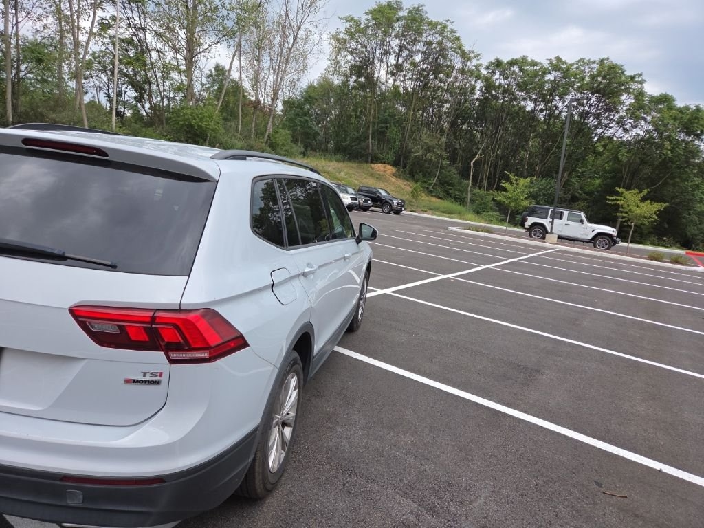 Used 2018  Volkswagen 2.0T S image 16