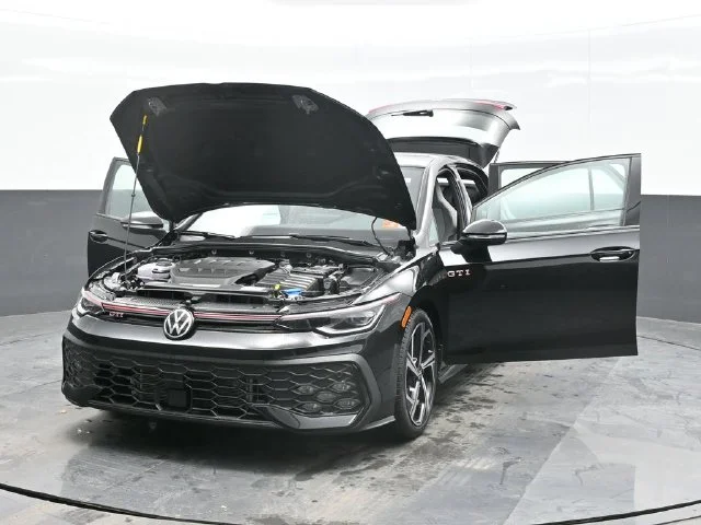 Certified Used 2026 Black Volkswagen SE image 30