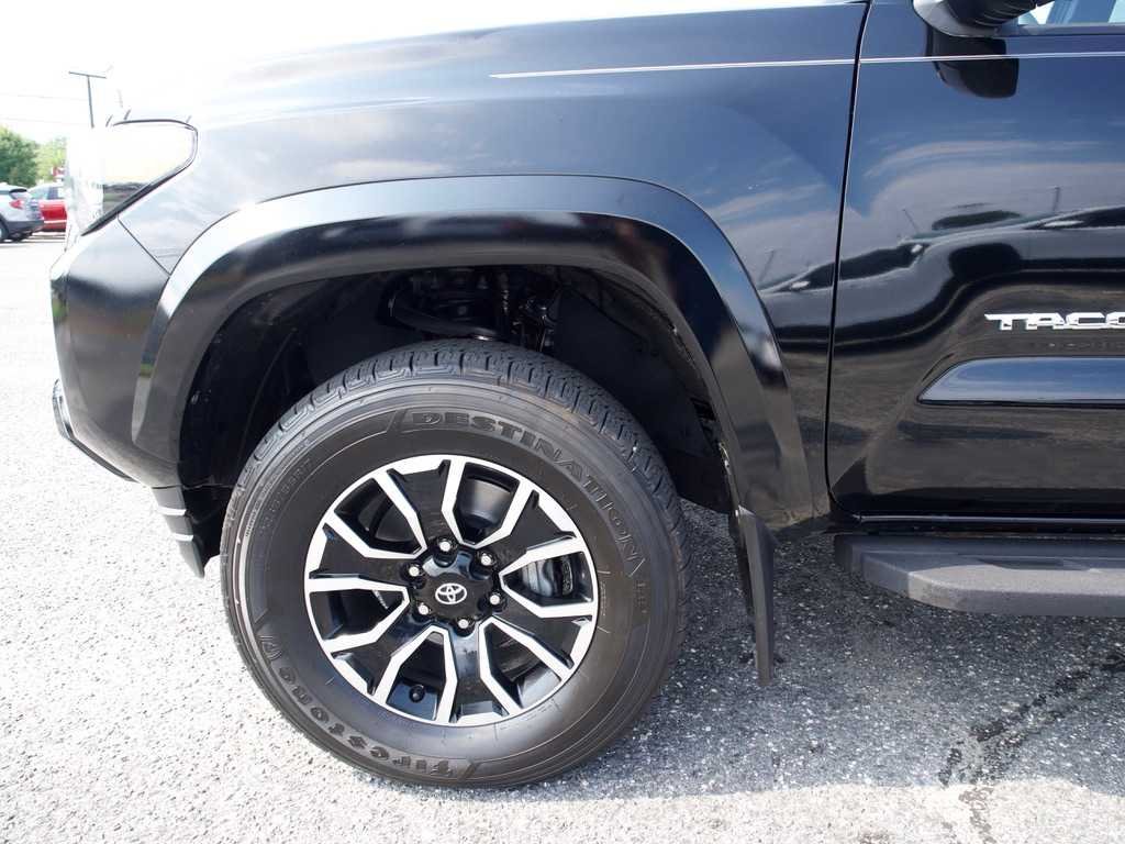 2023 Toyota Tacoma TRD Sport - Photo 9