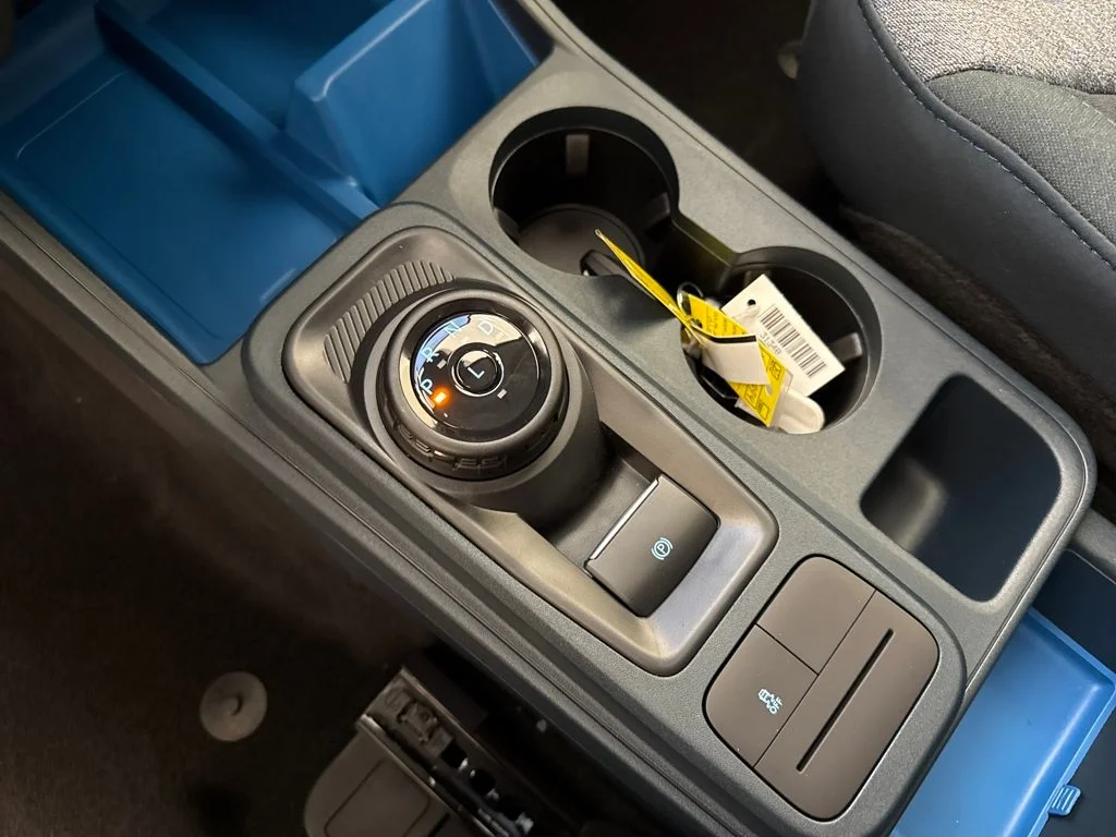 New 2025 Blue Ford XLT image 27