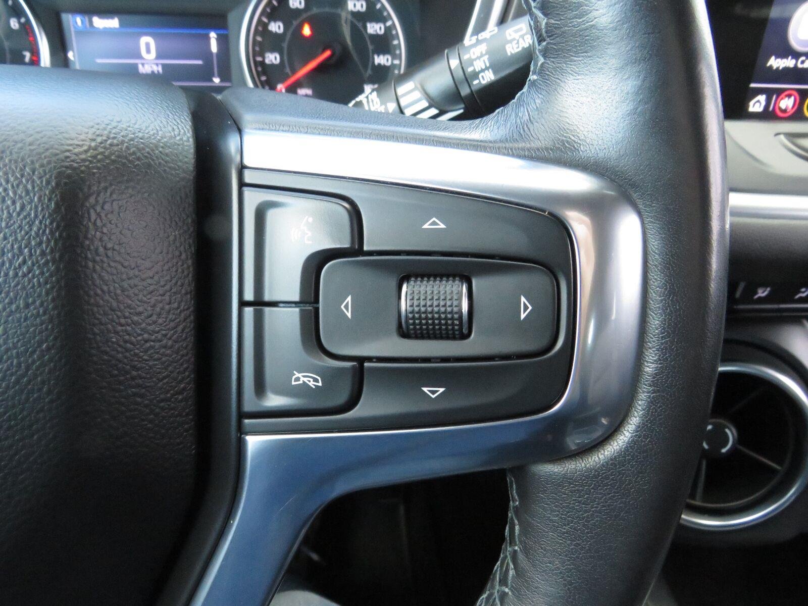 Used 2022 Black Chevrolet LT image 32