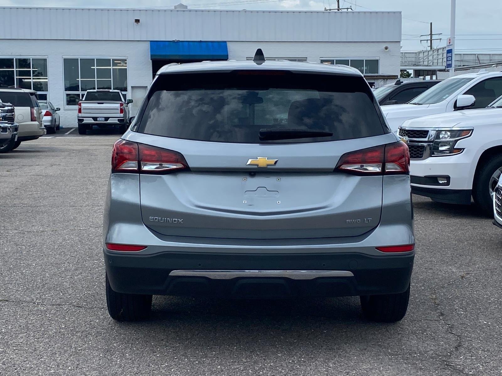 Used 2023 Sterling Gray Metallic Chevrolet LT image 5