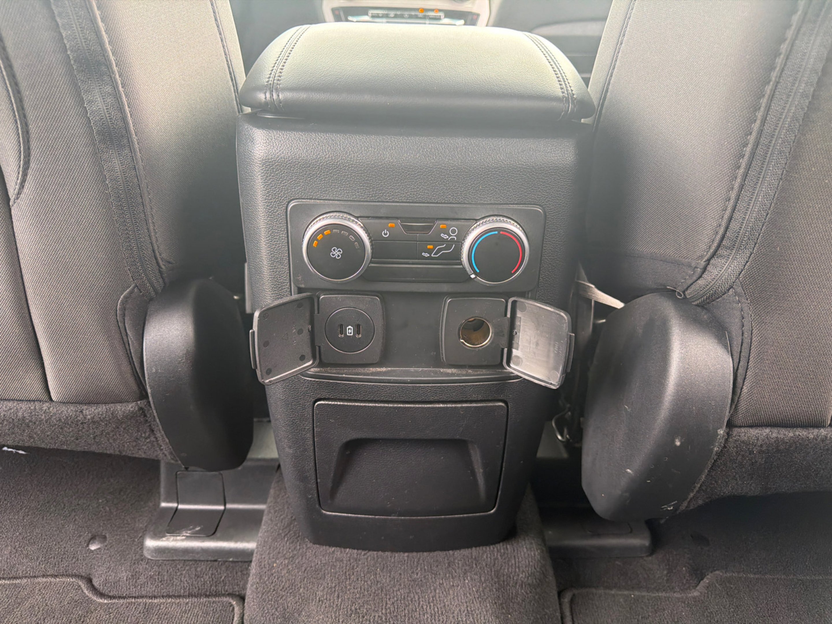Used 2023 Gray Metallic Ford XLT image 12