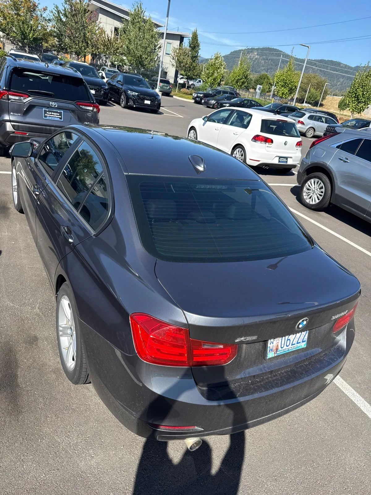 Used 2015 Gray BMW 320i xDrive image 8