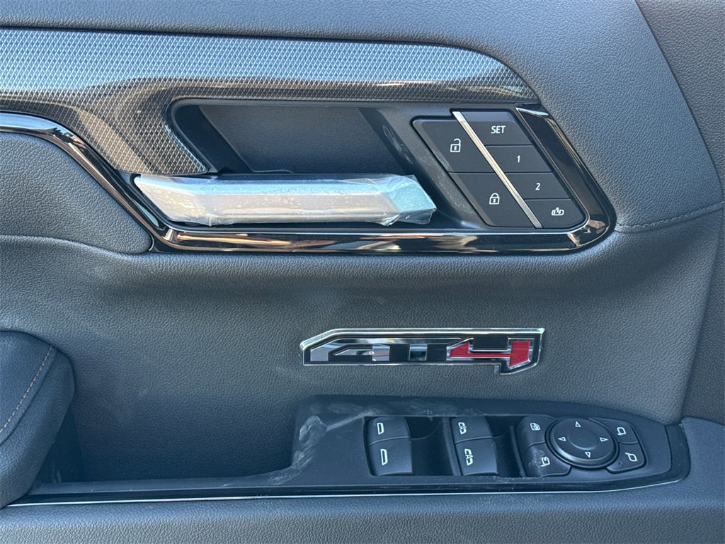 2026 GMC SIERRA - Image 14