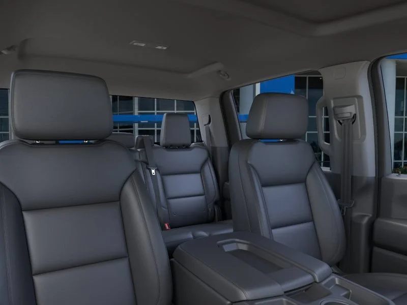New 2026 Summit White Chevrolet WT image 24