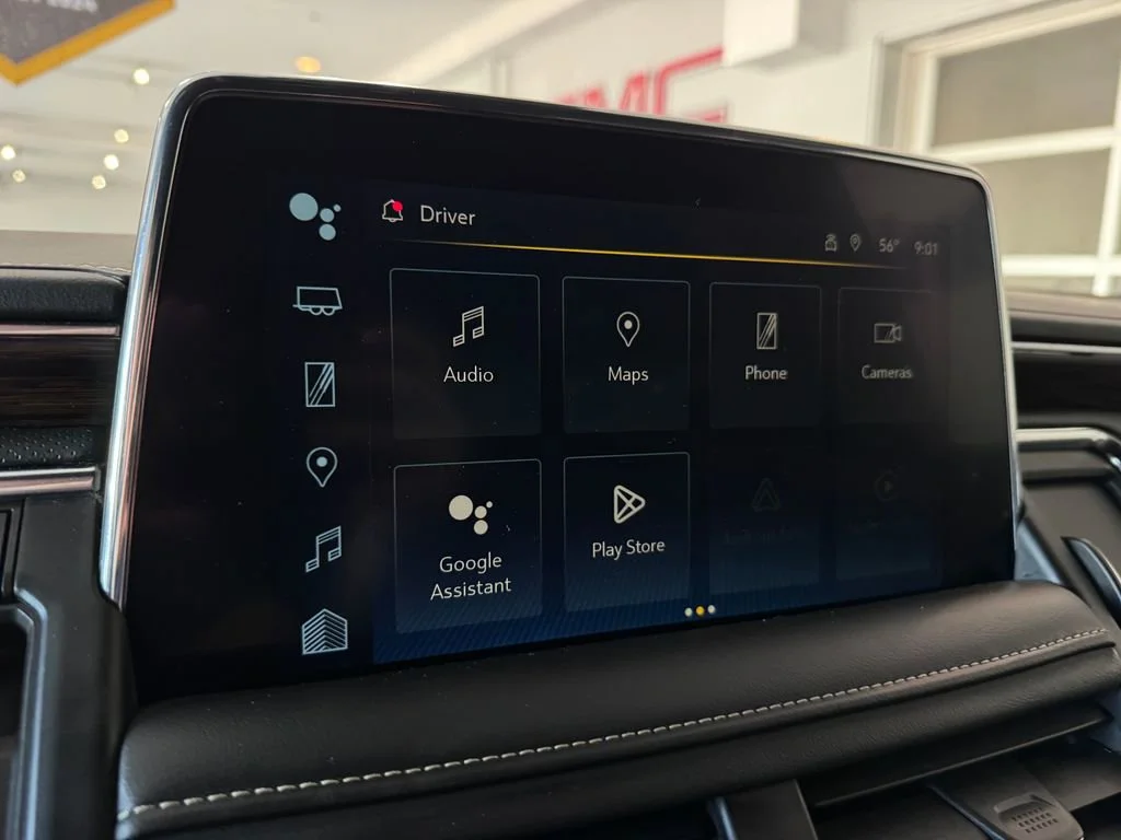 2024 Chevrolet Suburban Premier - Photo 22