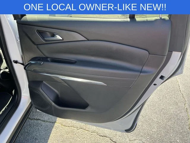 Used 2026 White Chevrolet LT image 35