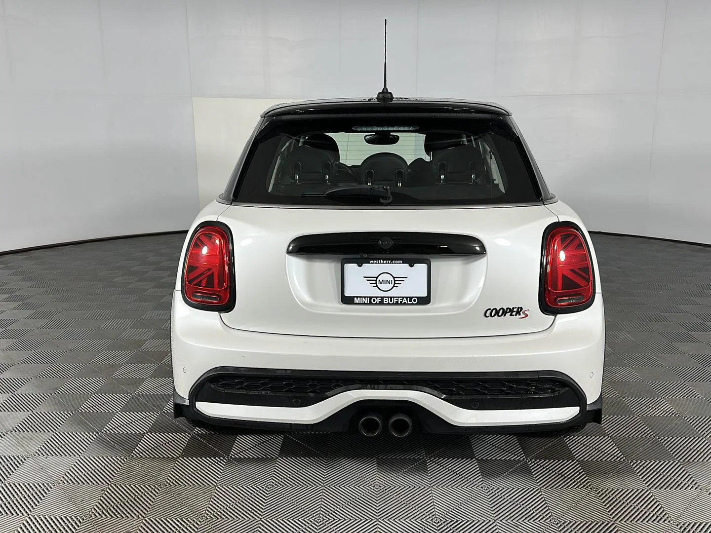 Used 2024 Nanuq White Metallic MINI Cooper S image 20