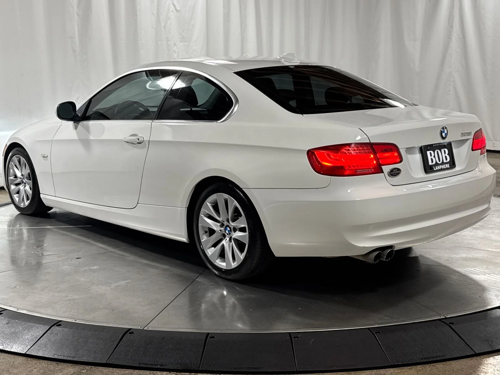 Used 2012 Alpine White BMW 328i image 9